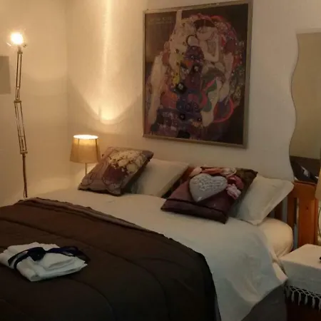 Arechi Bed & Breakfast