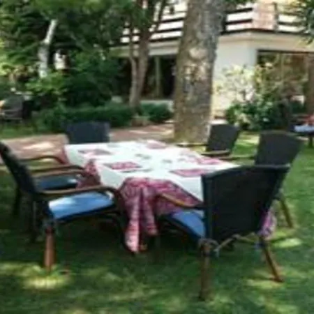 Arechi Bed & Breakfast *
